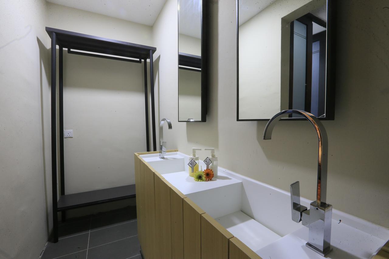 VI Boutique Hotel Kuala Selangor Kültér fotó
